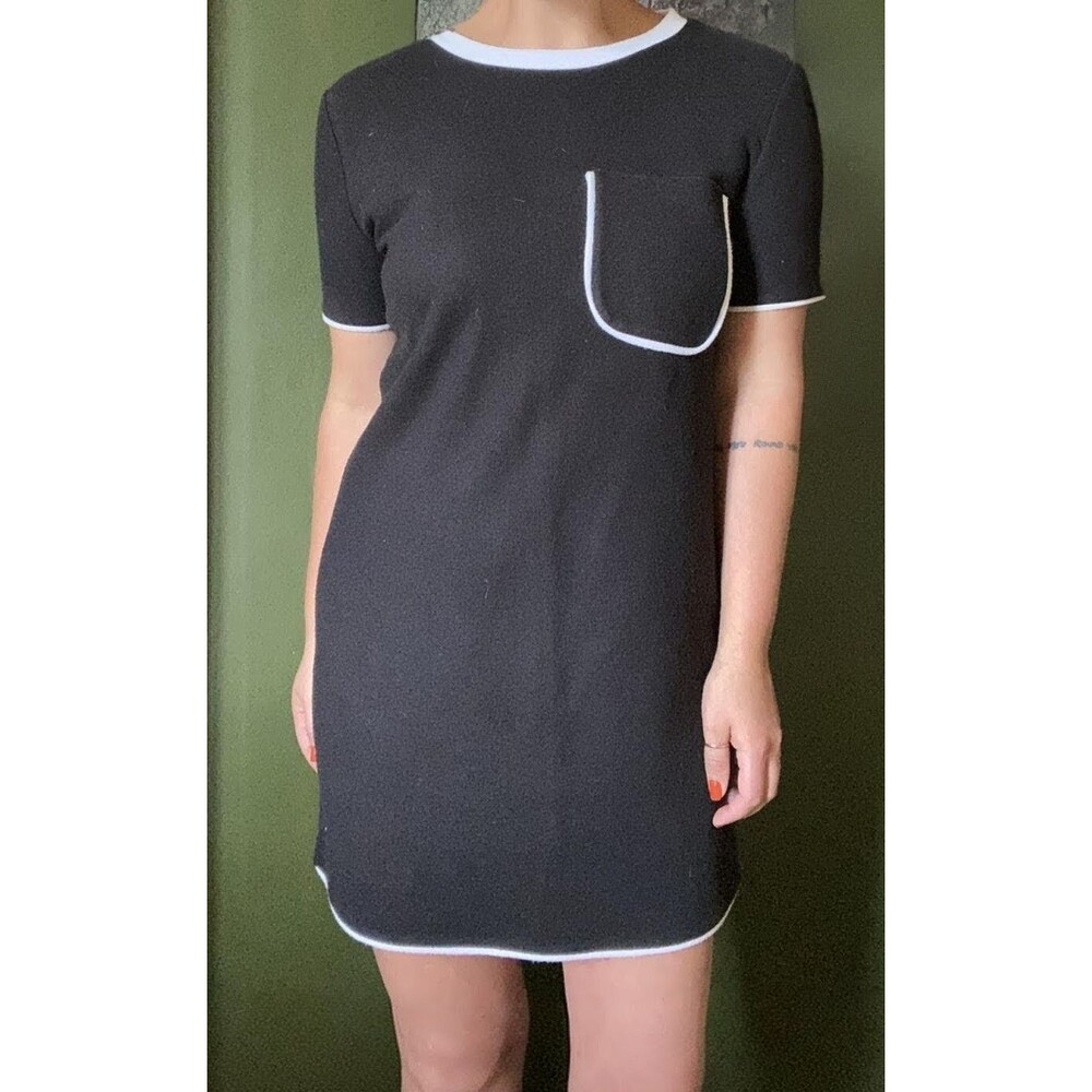 Zara Pocket T-Shirt Dress Size S Knit Short Sleeve Black with White Trim Modern